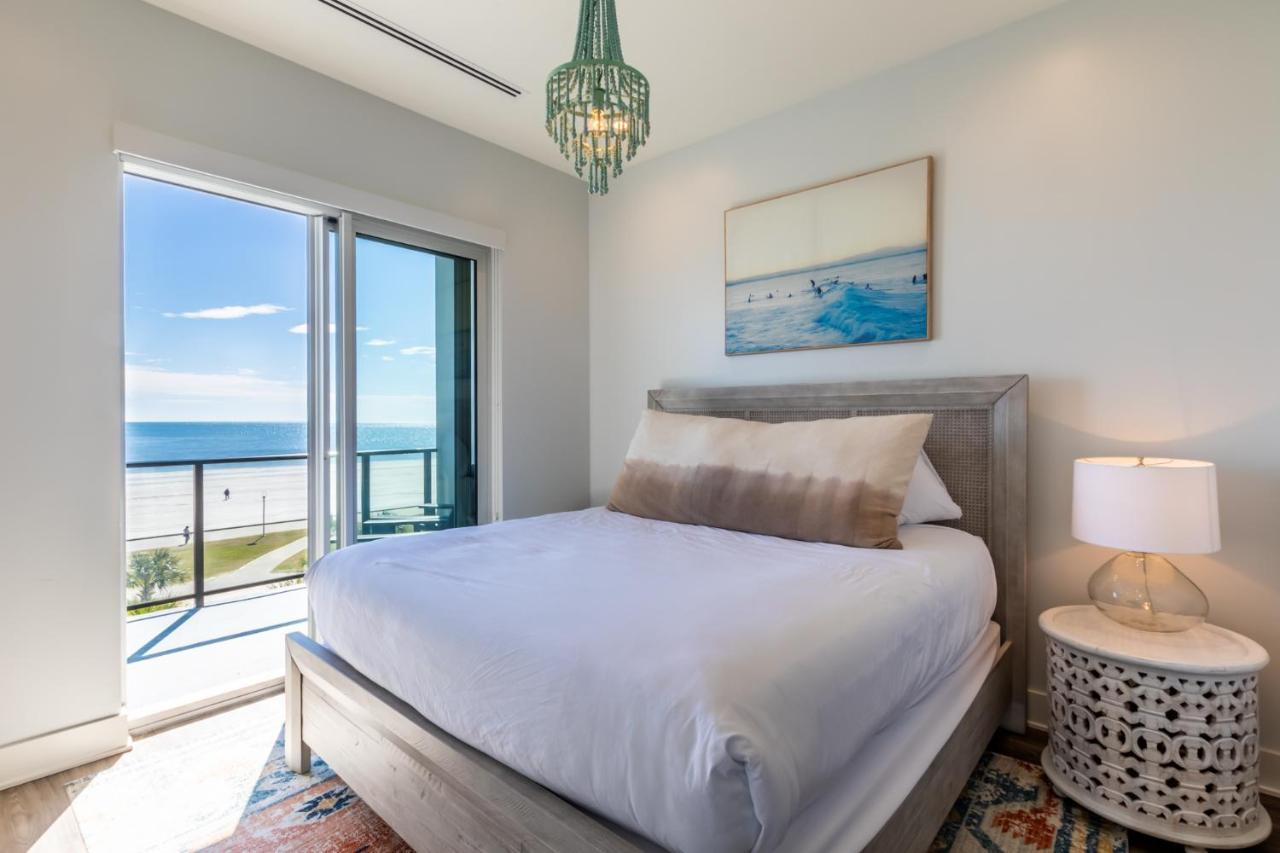 גולף שורז Luxury 4 Bedroom Beachfront Condo With Rooftop Pool Next To The Hangout! Gp 303 מראה חיצוני תמונה